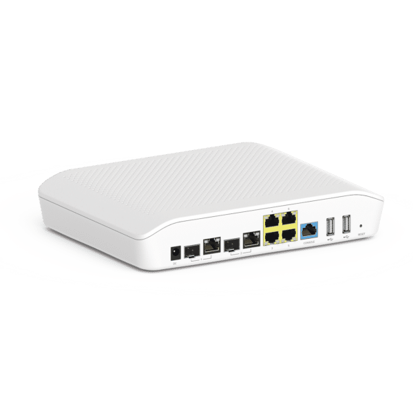 Router/Firewall, con función SD-WAN NSE3000 / 2 puertos WAN Gigabit + 2 SFP combo / 4 puertos LAN Gigabit / Detección de Amenazas/ Bloqueo de Aplicaciones / Administración desde la Nube con cnMaestro / Hasta 1,000 dispositivos